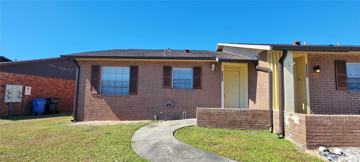 featured image of 9542 Lake Park Dr