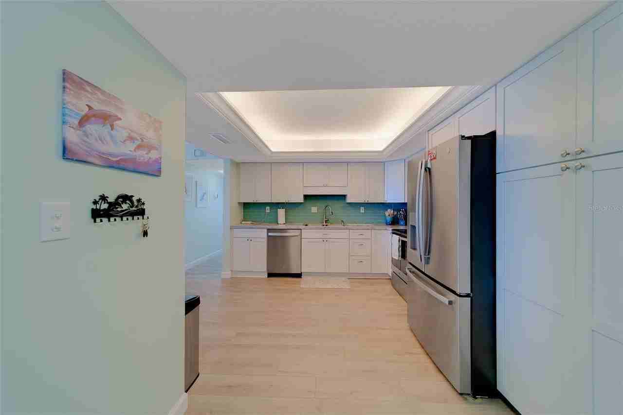 17920 Gulf Blvd #1205 - Photo 7 of 50