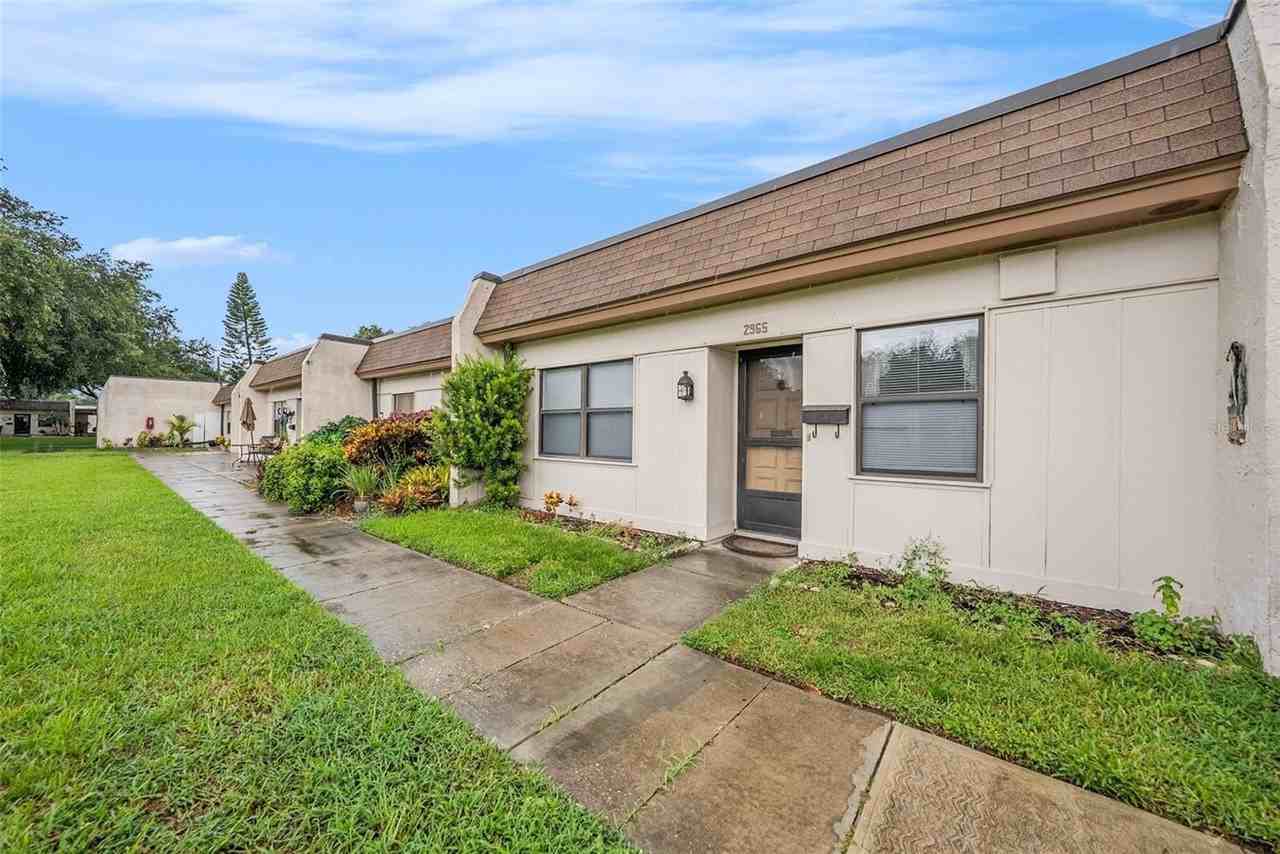 2965 Flint Dr N #2965