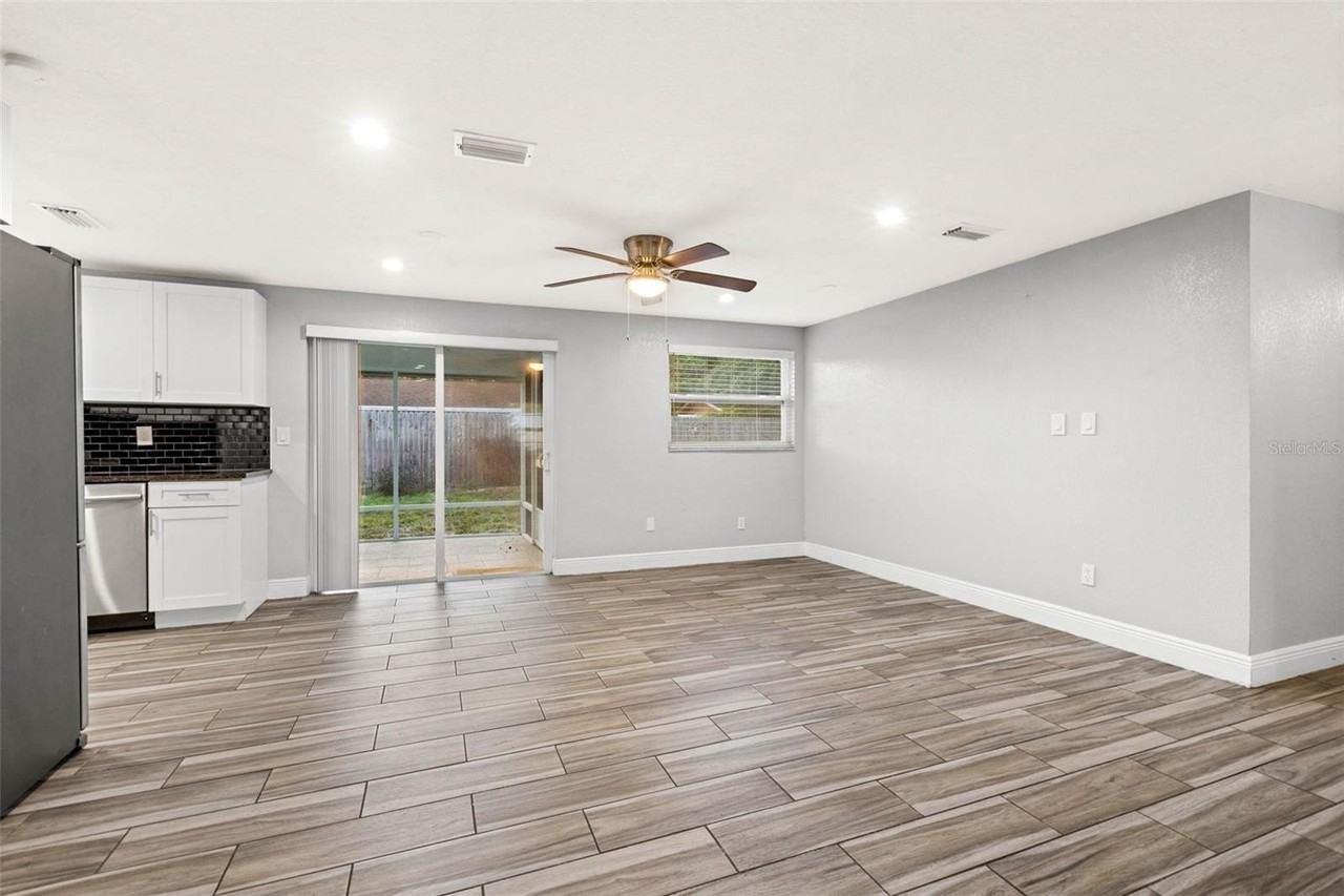 14810 55th Way N - Photo 5 of 21