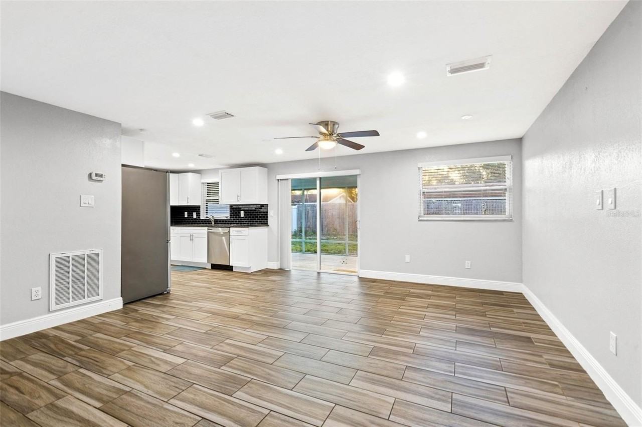 14810 55th Way N - Photo 6 of 21