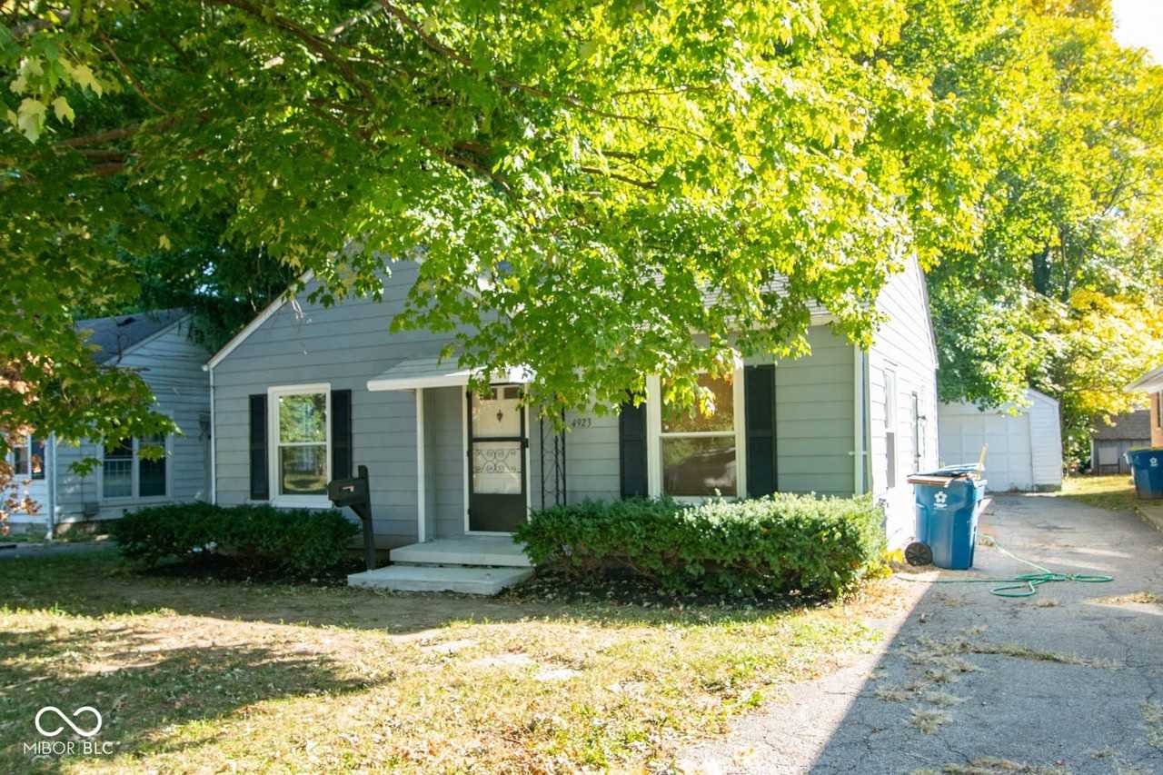 4923 Carvel Ave - Photo 3 of 27