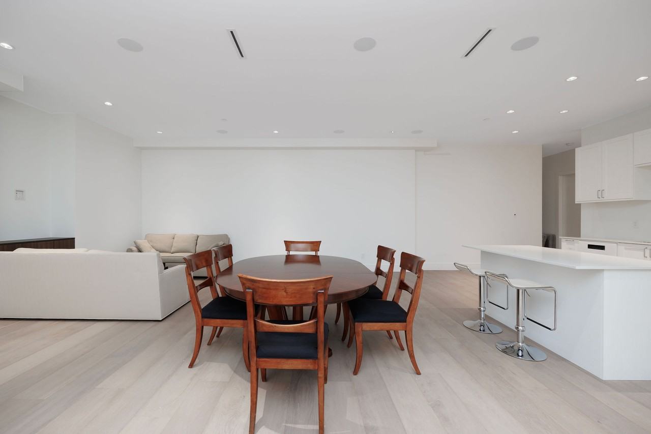 4159 Burkehill Road #BSMT - Photo 2 of 20