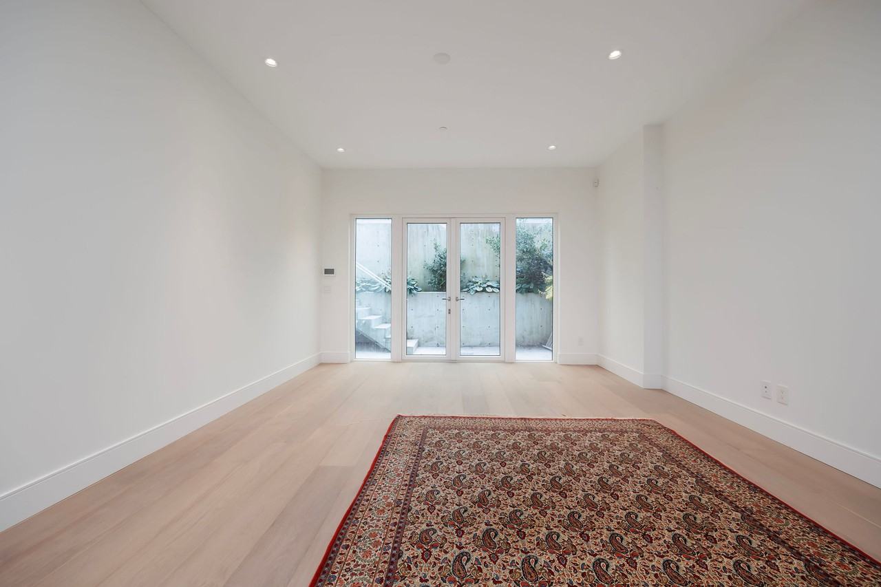 4159 Burkehill Road #BSMT - Photo 4 of 20