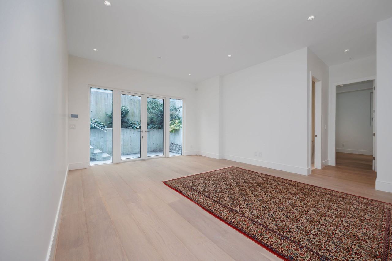 4159 Burkehill Road #BSMT - Photo 5 of 20