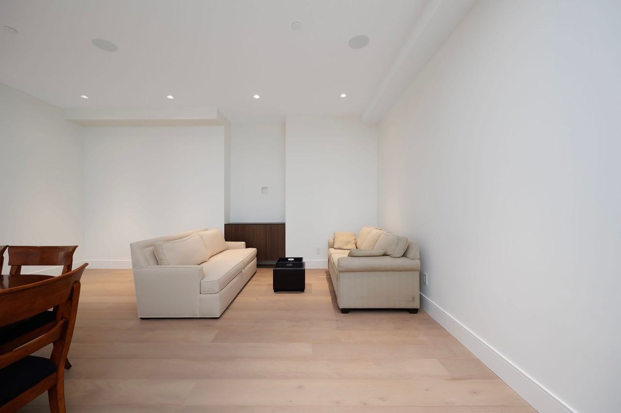 4159 Burkehill Road #BSMT - Photo 7 of 20