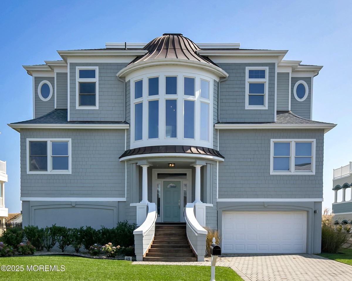 15 Tradewinds Ln - Photo 2 of 43