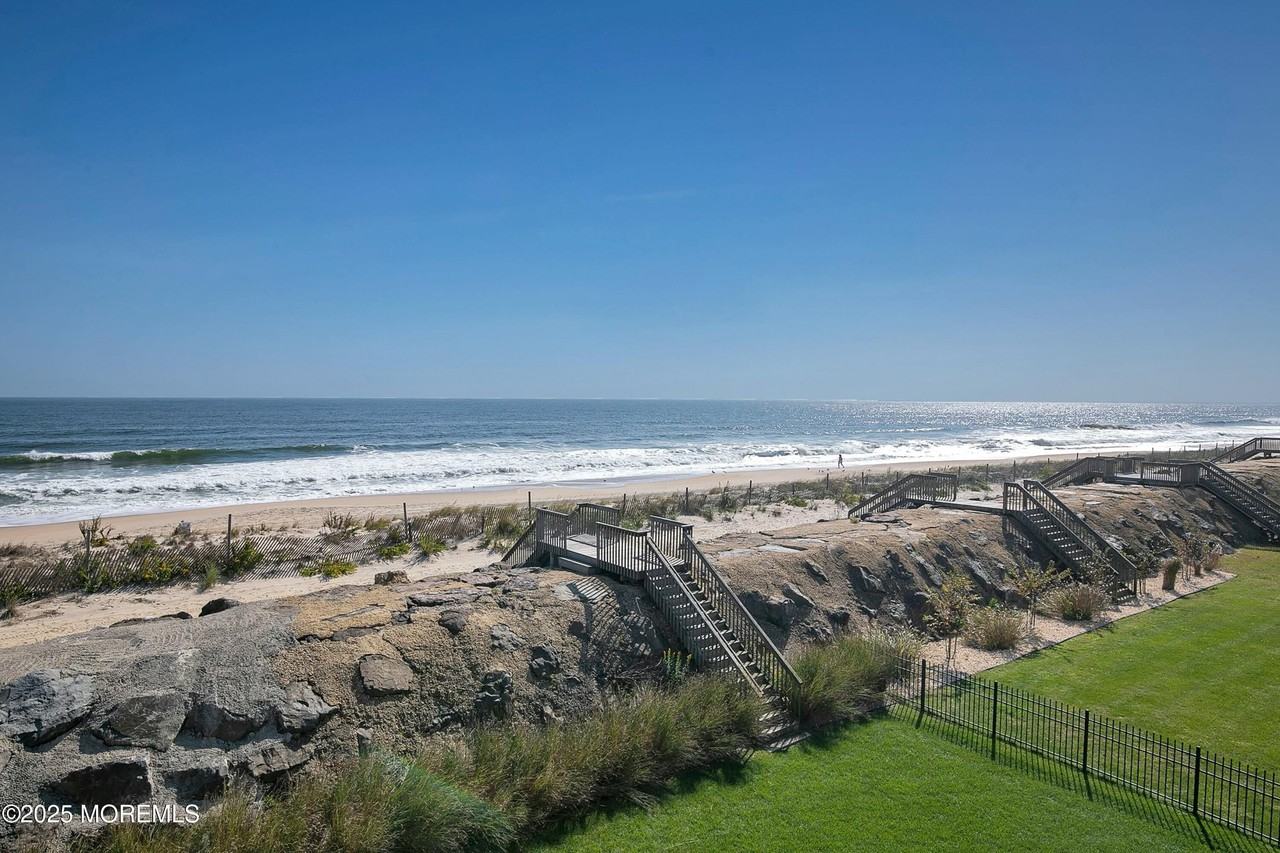 15 Tradewinds Ln - Photo 5 of 43