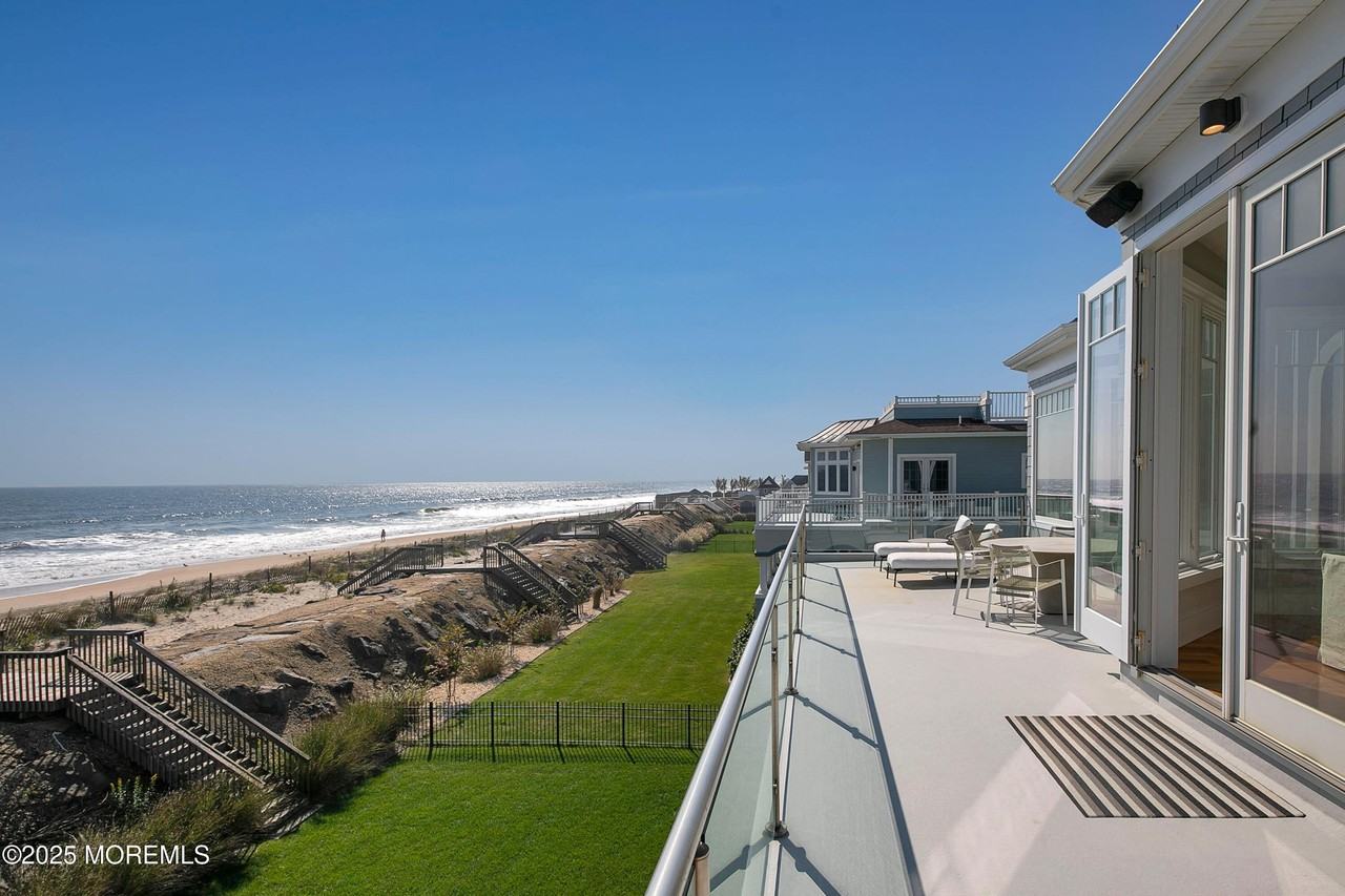 15 Tradewinds Ln - Photo 6 of 43