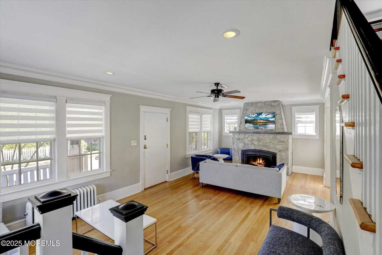 603 Laurel Ave - Photo 7 of 50