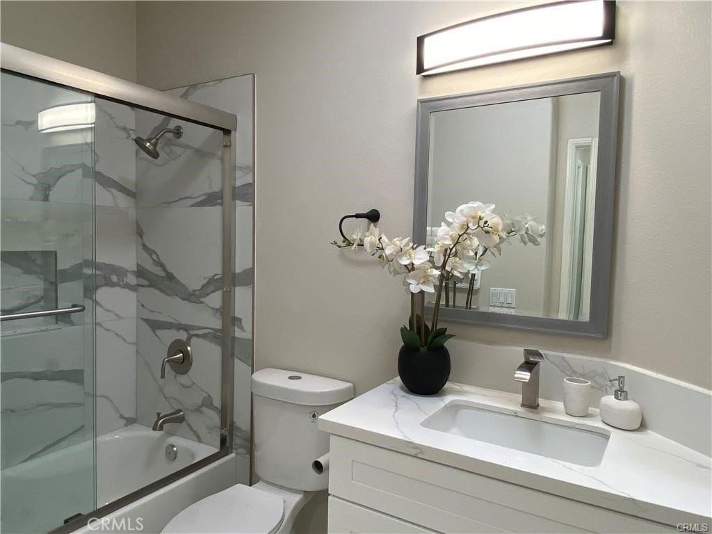 4358 Foxrun Drive - Photo 7 of 12