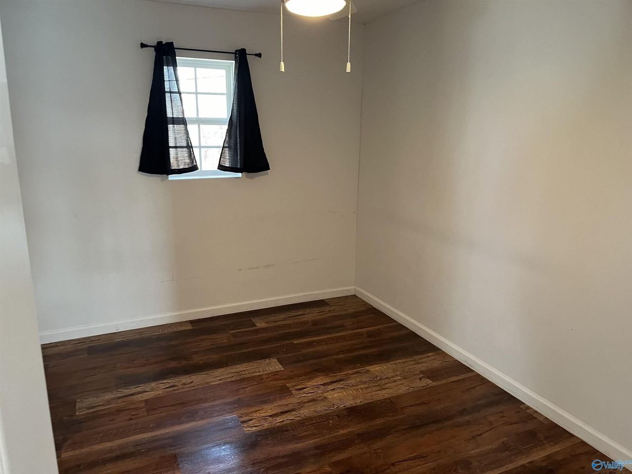 411 South Street #2 - Photo 3 of 5