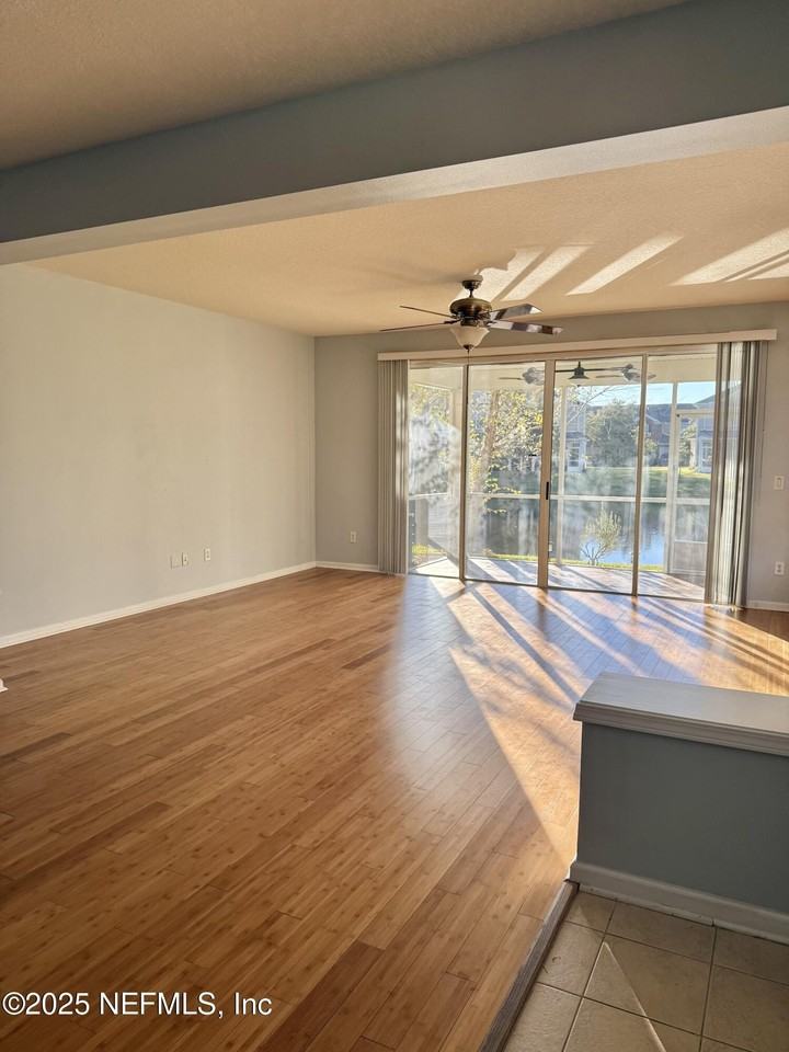 4210 Highwood Drive - Photo 7 of 26