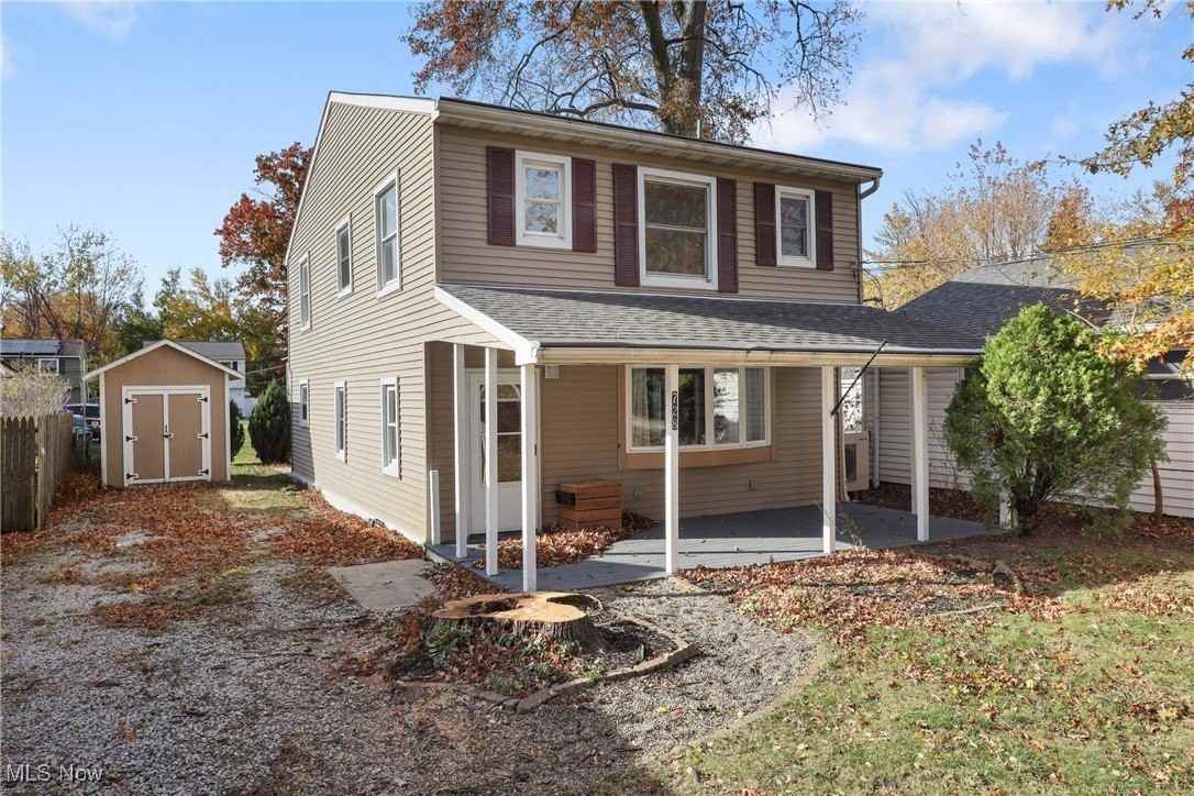 728 E 343rd St - Photo 2 of 15