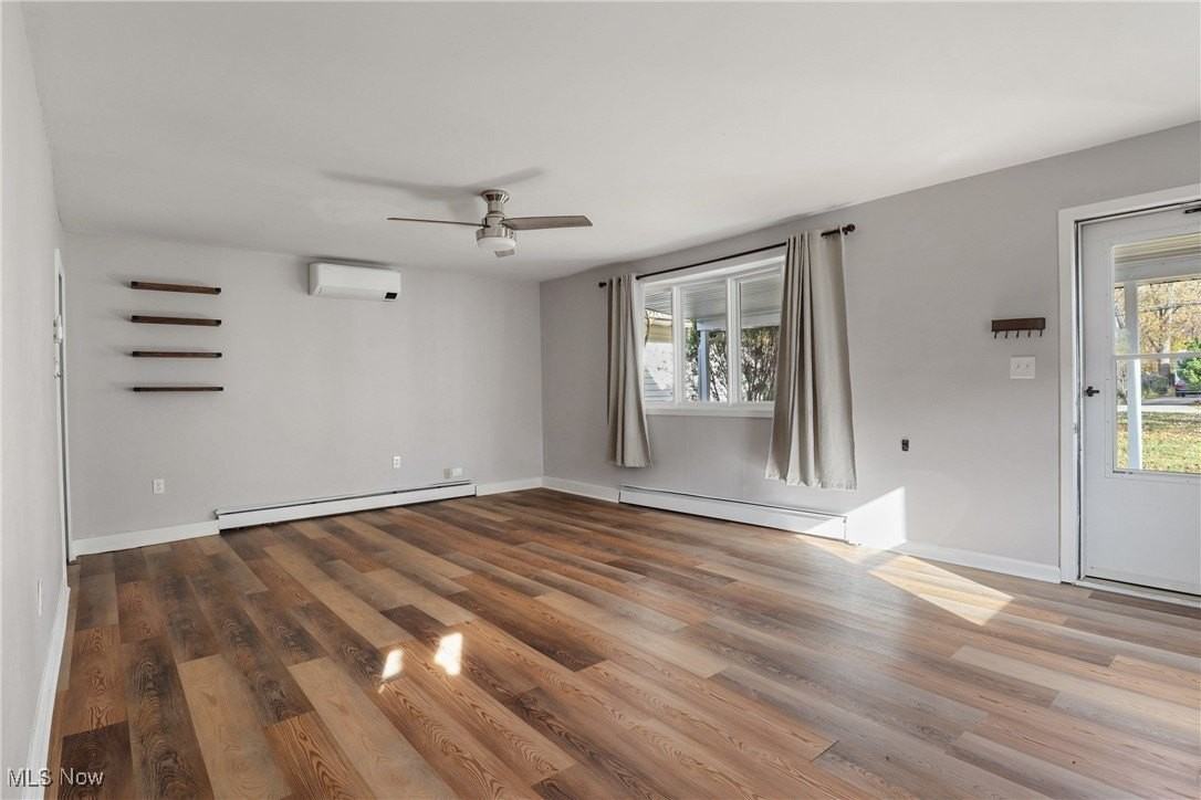 728 E 343rd St - Photo 5 of 15