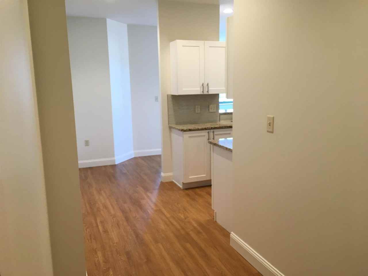 875 Elm St #1005 - Photo 4 of 40