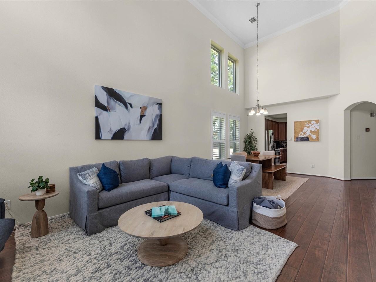 14003 Stardust Ln - Photo 6 of 30