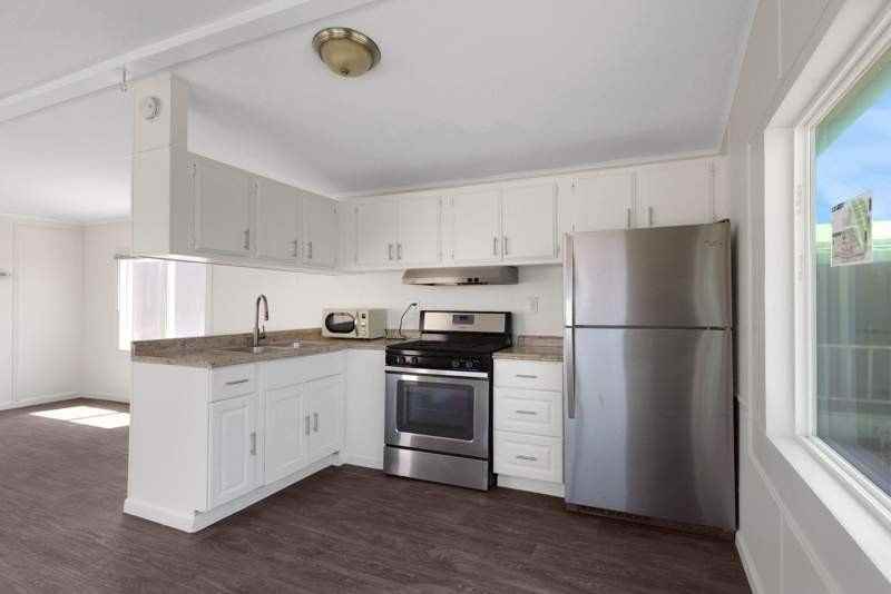 428 4th Ave #L428 - Photo 5 of 31