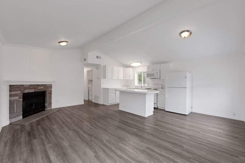 149 1st Ave #L149 - Photo 7 of 31