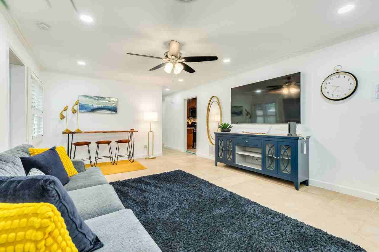 105 Marlin Ave - Photo 5 of 27