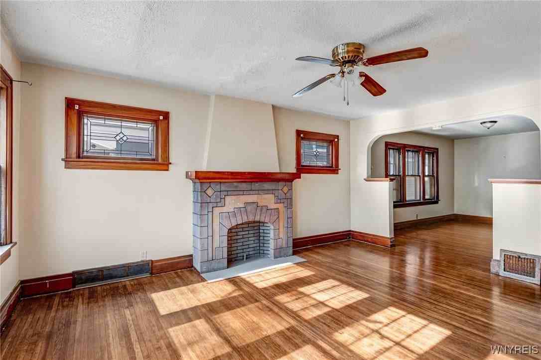 27 E End Ave - Photo 4 of 12