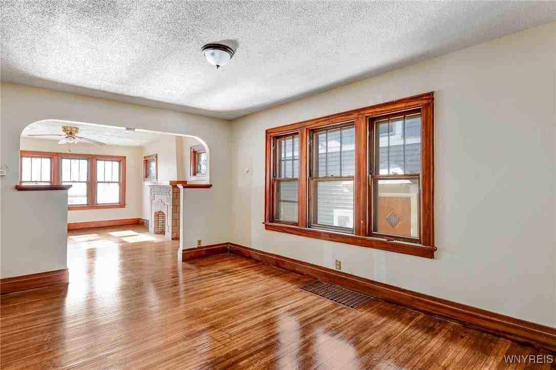 27 E End Ave - Photo 5 of 12