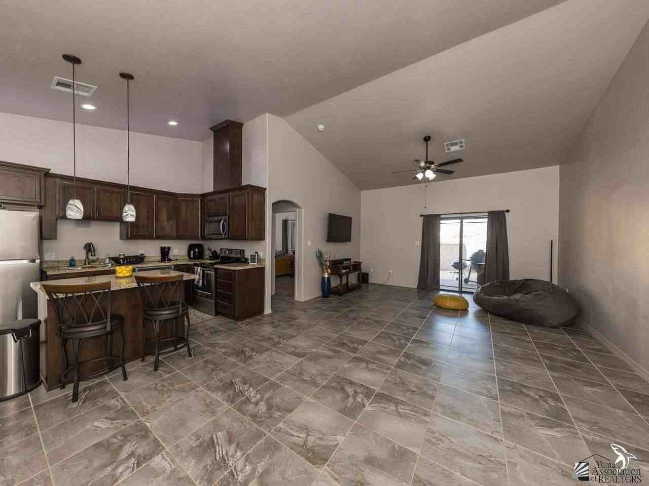 11731 Castle Dome St - Photo 5 of 25