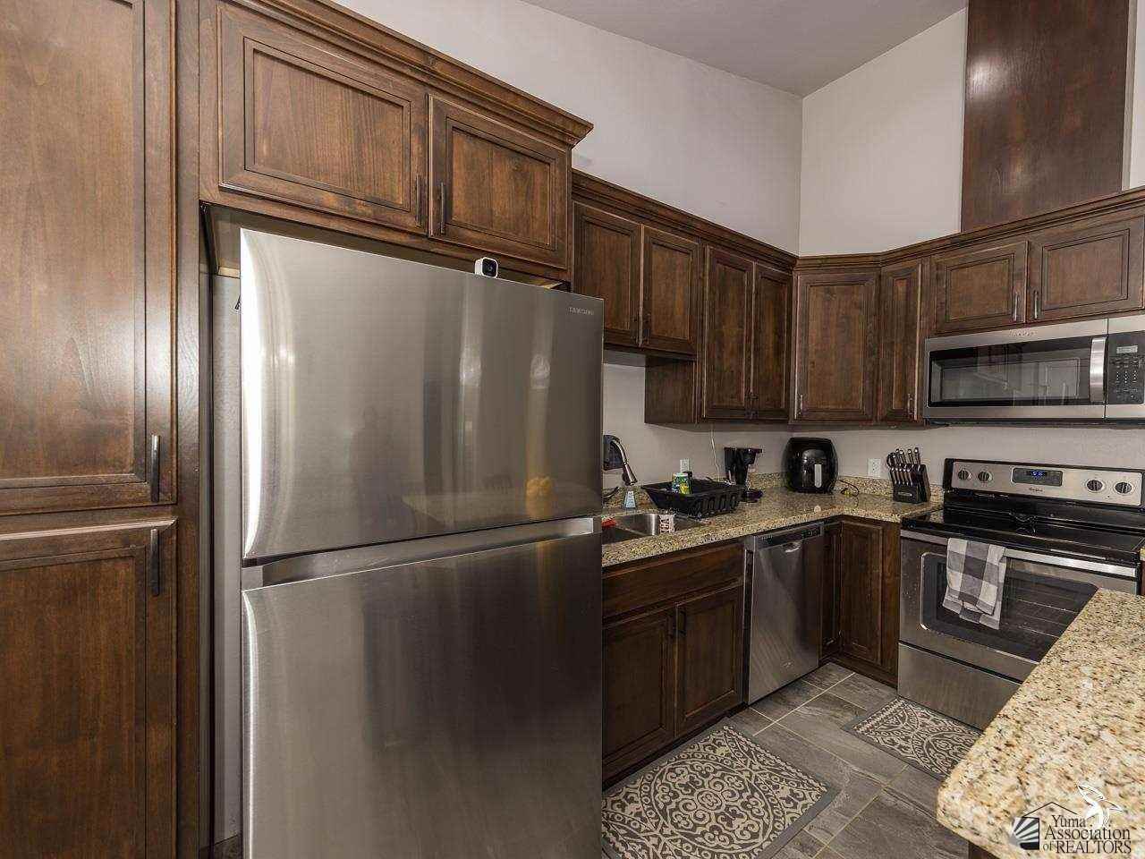 11731 Castle Dome St - Photo 7 of 25