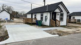 308 Marshall Aly - Photo 1 of 1