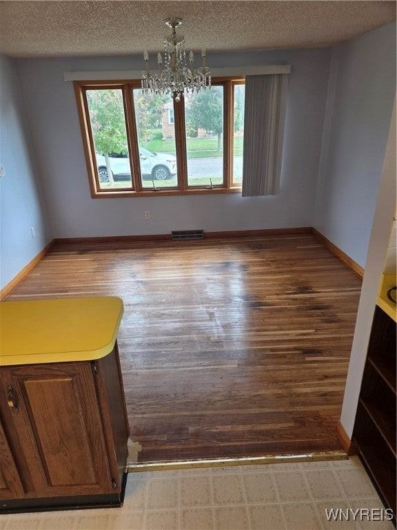 30 Nassau Ln - Photo 2 of 13