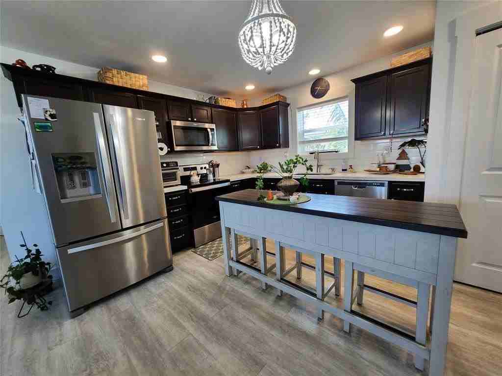 31547 Avenue D - Photo 6 of 42