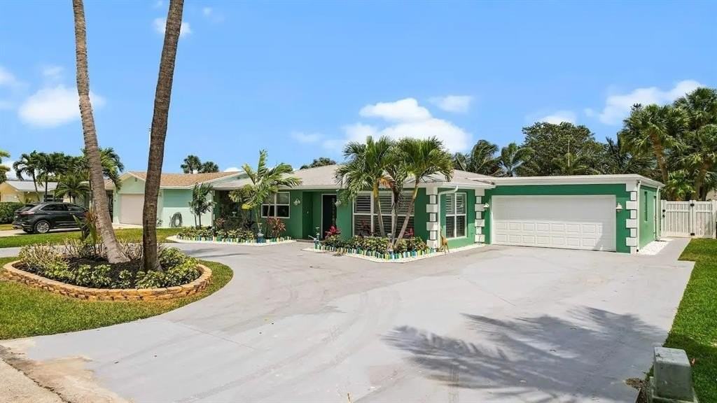 608 Malabar Ave - Photo 5 of 39