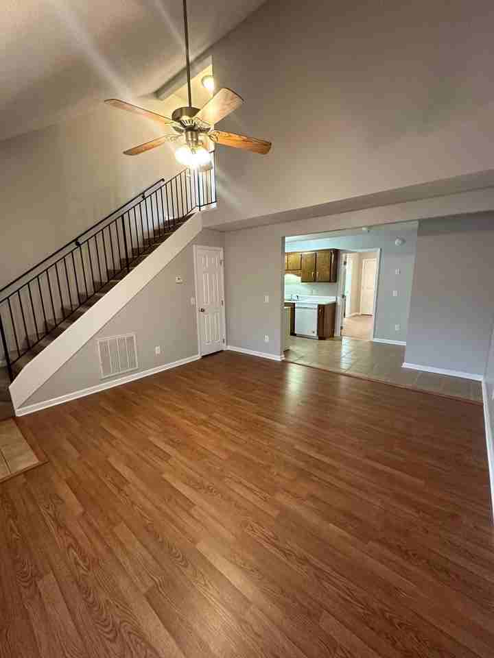 1230 Village Way - Photo 3 of 17