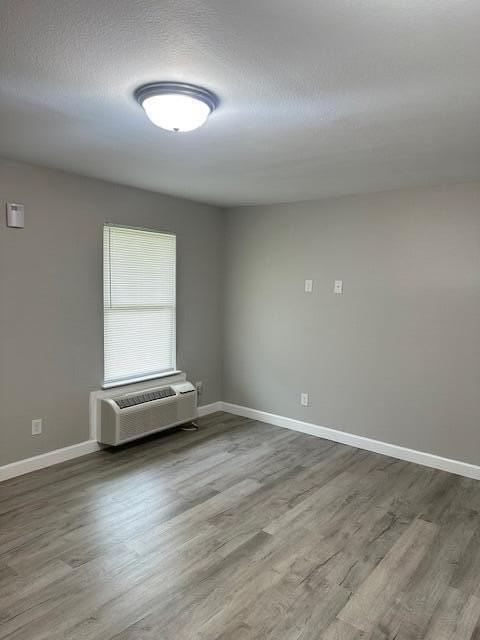 8473 Hiwassee St Nw Apt E - Photo 4 of 8