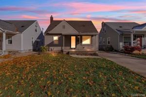 featured image of 3237 Pardee Ave