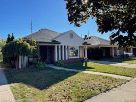 featured image of 7272 Nightingale St