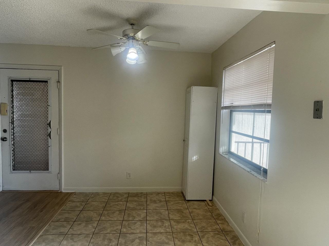 83 Capri B #B - Photo 6 of 28