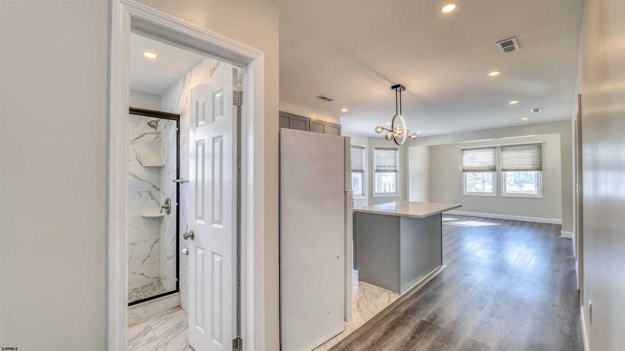 5201 Ventnor Ave - Photo 3 of 25