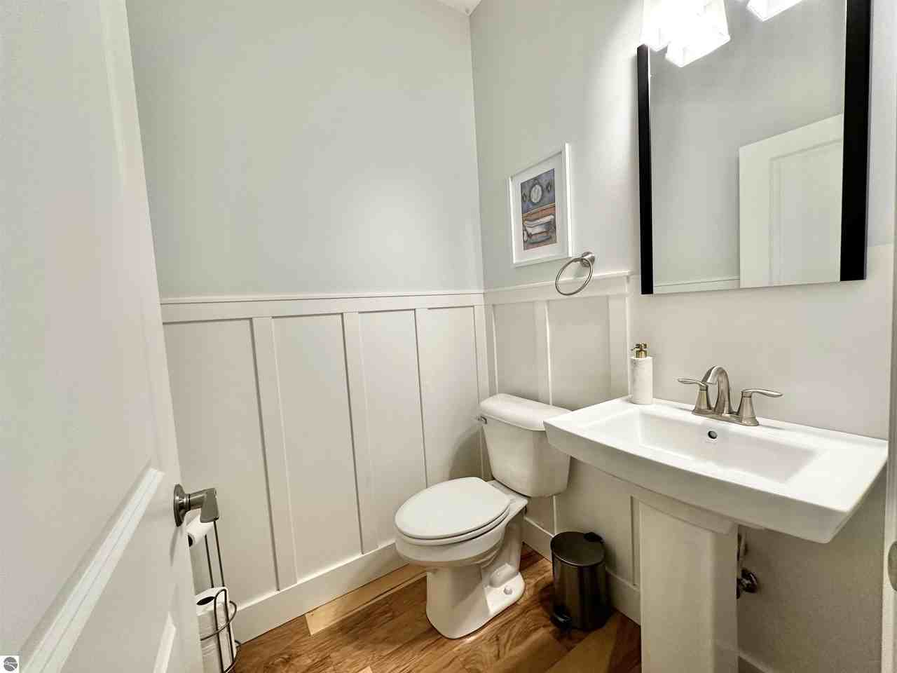 982 Lake Ridge Dr #10 - Photo 5 of 11