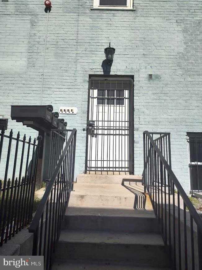 4230 6th St Se Apt 4 #4