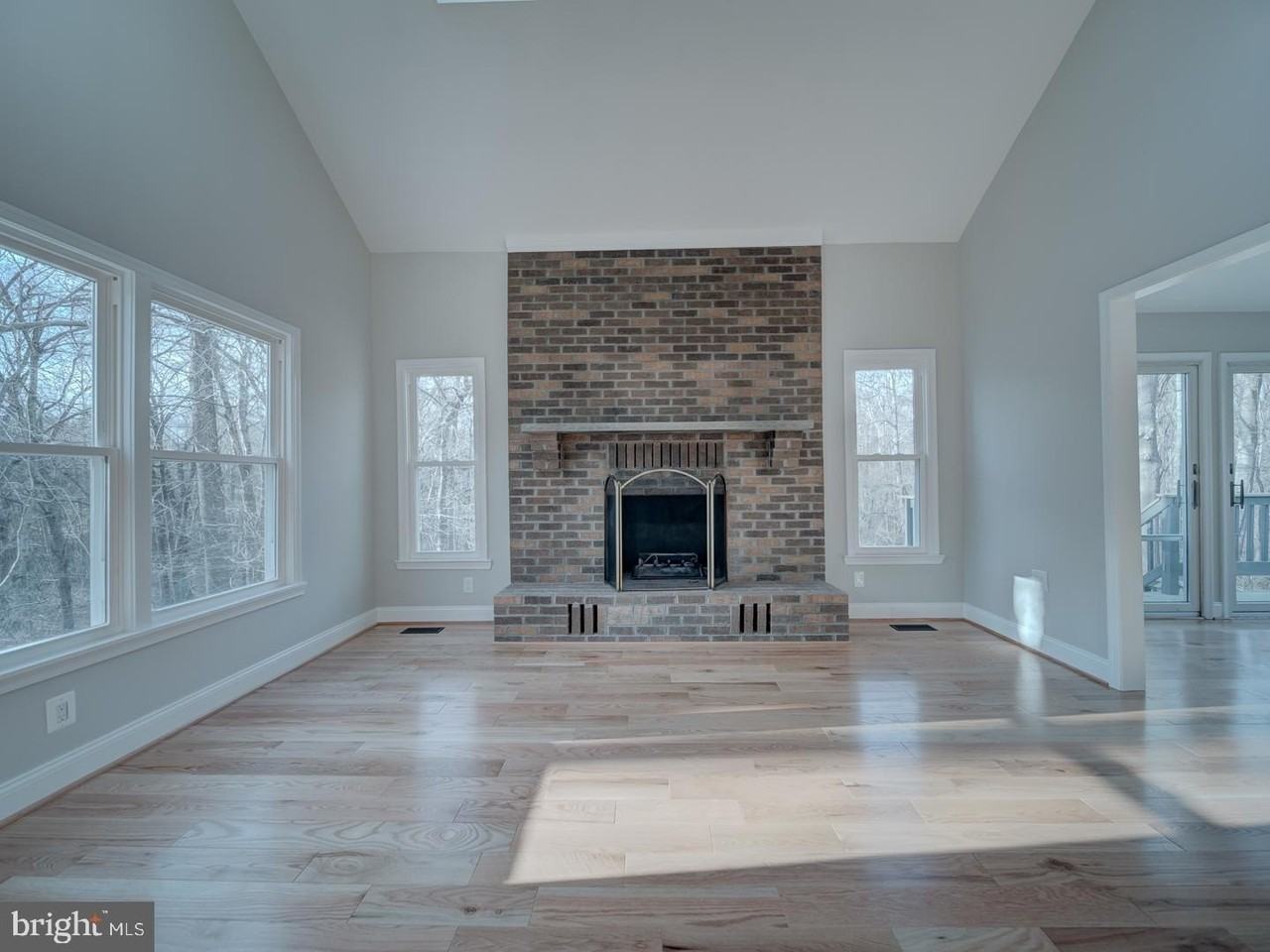 4432 Indigo Ln - Photo 4 of 50