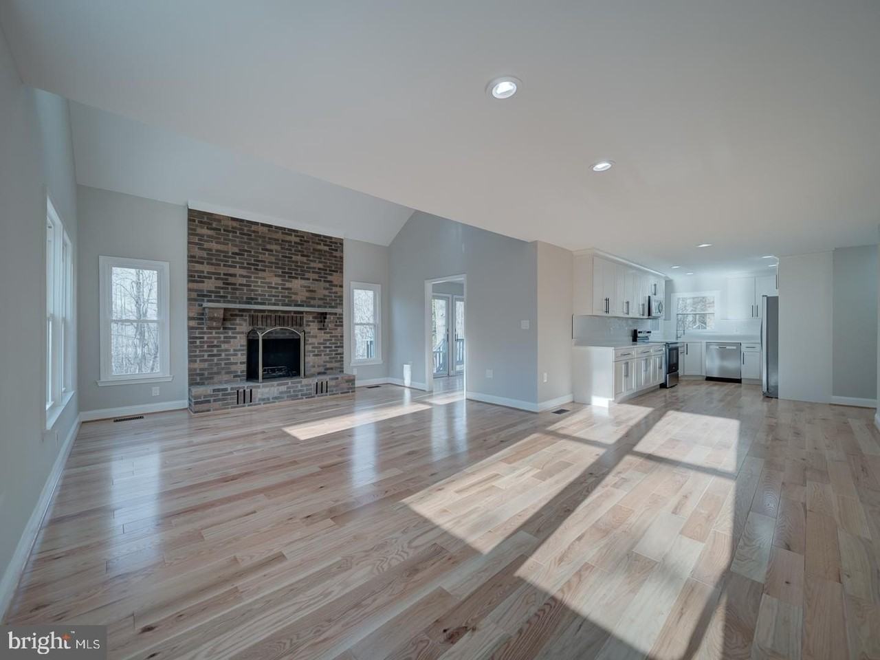 4432 Indigo Ln - Photo 6 of 50