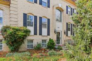 featured image of 111 Versailles Circle
