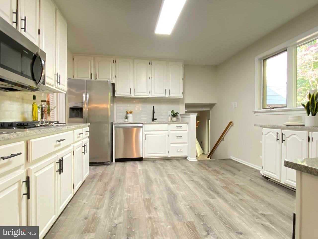 11509 Parkedge Drive - Photo 5 of 41