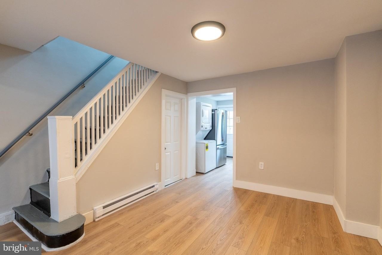 2552 Coral St - Photo 6 of 23