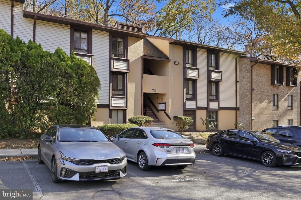 11647 Stoneview Sq Unit 88/2b #88-2B - Photo 2 of 25