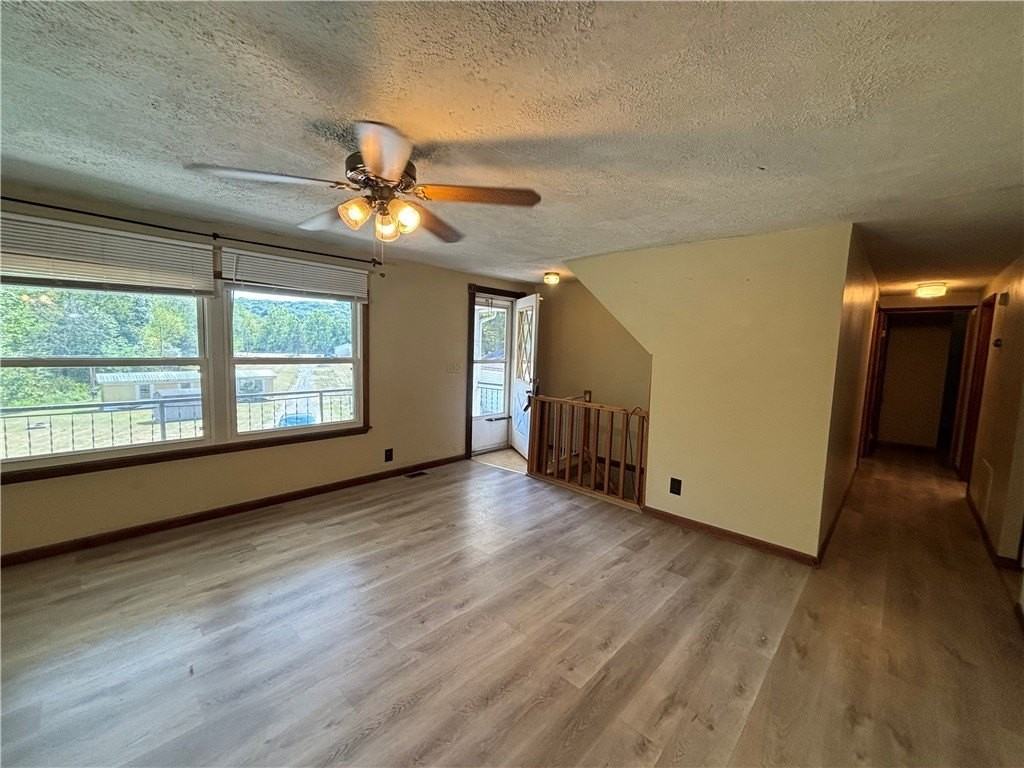 656 Cannelton Rd - Photo 3 of 14