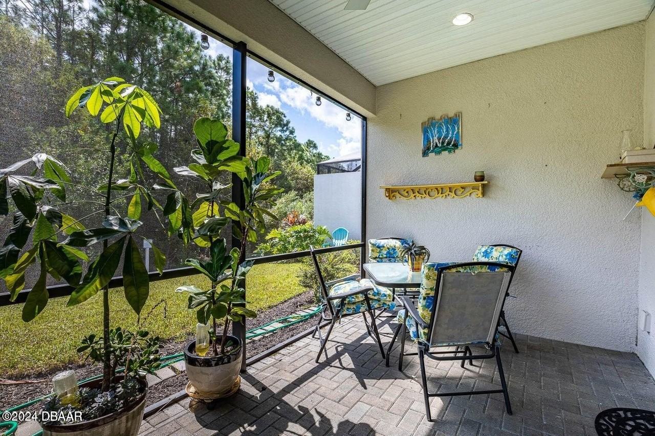 270 Coral Reef Way - Photo 4 of 49