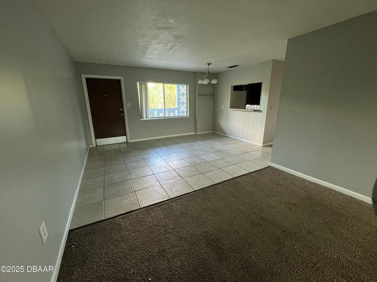 1850 South Park Avenue #C7 - Photo 6 of 14