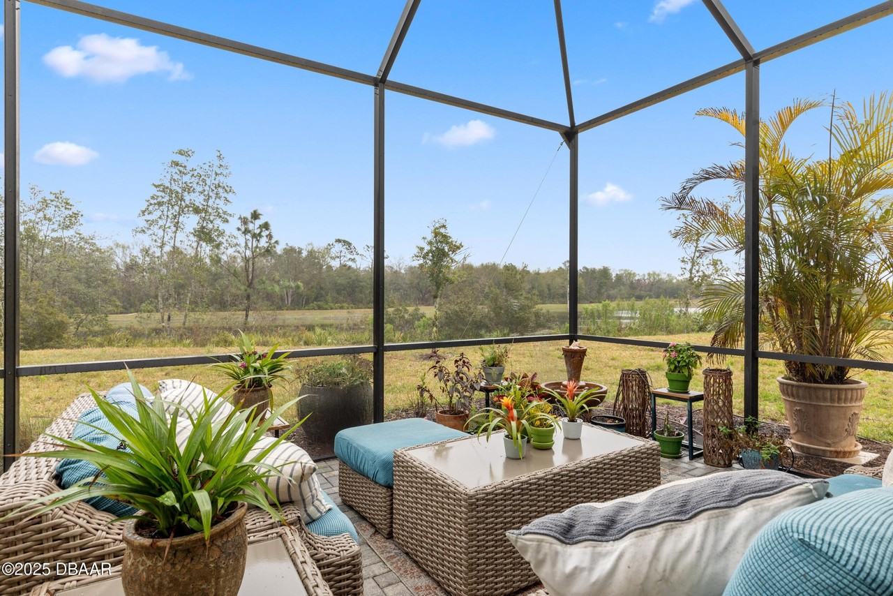 1046 Sea Shell Ct - Photo 2 of 50